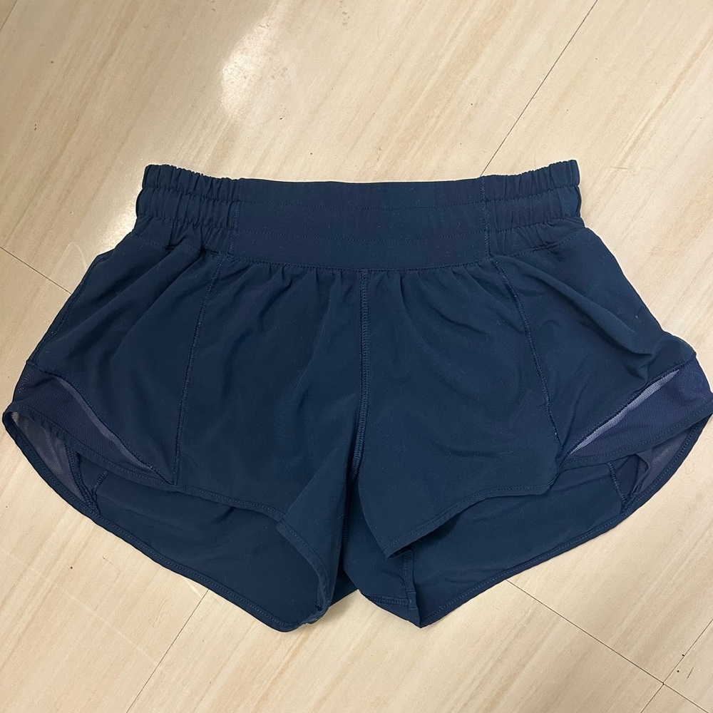 lululemon hottie hot shorts